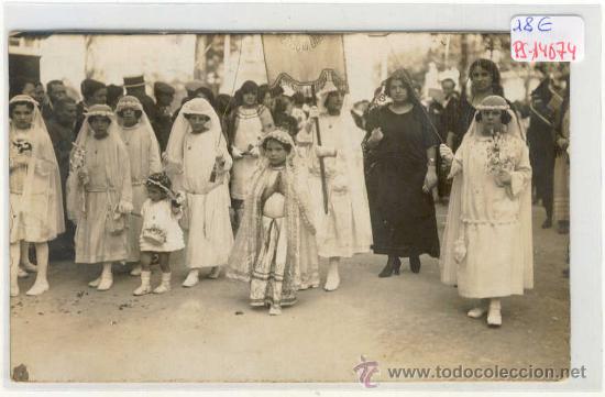 Postcards: (PS-14074)POSTAL FOTOGRAFICA DE BARCELONA-PROCESION DEL CORPUS