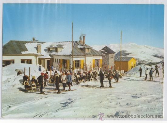 Postales: TARJETA POSTAL DE LA MOLINA AL FONDO EL PUIGMAL ESQUI GERONA