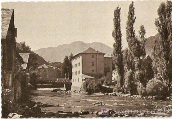 Postales: 157 LES (Vall de Aran)LERIDA . Riberas del rio Garona. Imp Elzeviriana y L.Cami- Vell i Bell