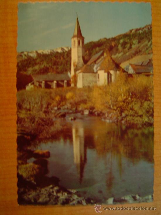 Postales: POSTAL PIRINEOS DE LERIDA EL VALLE DE ARAN SANTUARIO DE MONTGARRI REFLEJADO EN EL RIO N SIN CIRCULAR