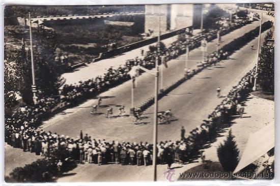 Postales: tarragona.- avd conde vallellano /carreras ciclista.- n&ordm; 10 - segu /casa chinchilla.- a&ntilde;os 50.- tgn