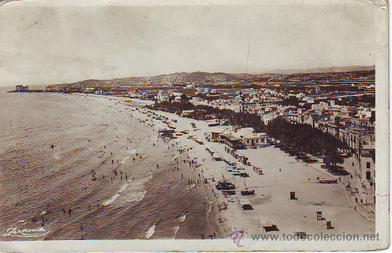 Postales: sitges 2 playa de moda  aspecte des del campanar - Foto 1