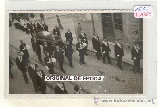 Postkarten: (PS-19969)POSTAL FOTOGRAFICA DE MATARO-SEMANA SANTA CALLE ARGENTONA