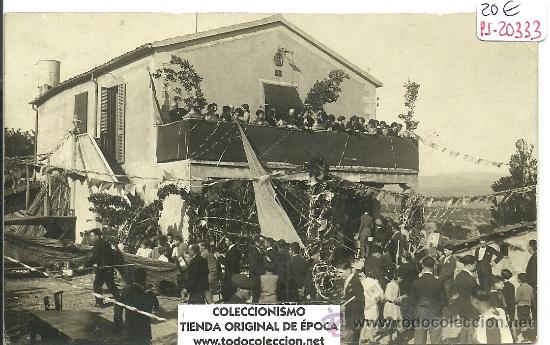Postcards: (PS-20333)POSTAL FOTOGRAFICA DE BARCELONA-FIESTAS POPULARES EN???