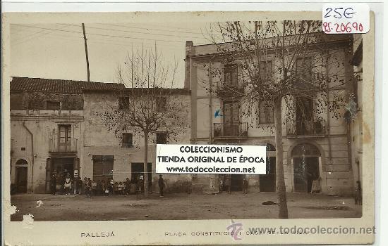 Postkarten: (PS-20690)POSTAL FOTOGRAFICA DE PALLEJA-PLA&Ccedil;A CONSTITUCIO I CASA DE LA VILA