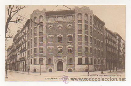 Postales: EXTERNADO DEL NI&Ntilde;O JES&Uacute;S. FACHADA. (PASSEIG DE GRACIA ESQUINA CONSELL DE CENT).