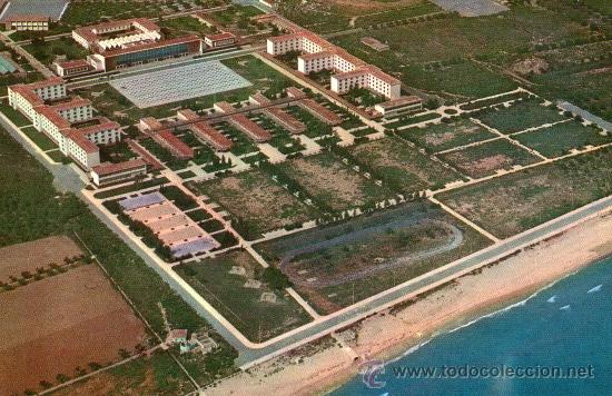 Postales: TARRAGONA- VISTA AEREA DE LA UNIVERSIDAD LABORAL. VALICAR NRO.1179