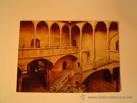 Postales: Postal de Lerida.- Patio del instituto de estudios Llersenses. Antiguo Hospital de Santa Maria