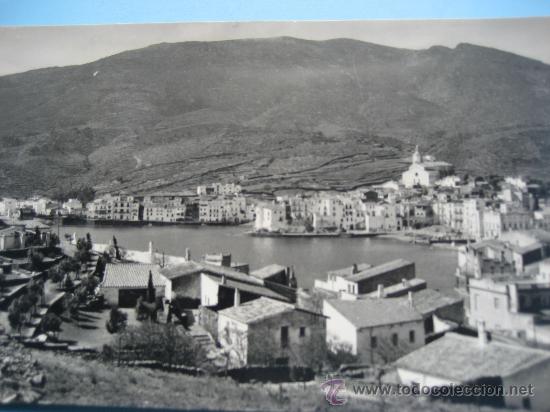 Postales: Cadaques. n&ordm; 21 Cadaques a la falda del pen&iacute;. Foto. J. Ubach Puig. Postal sin circular