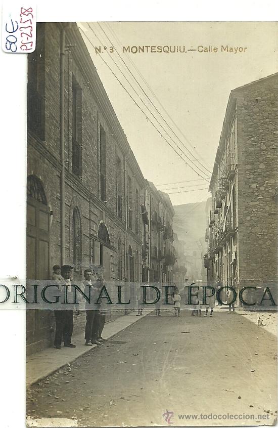 Postcards: (PS-23538)POSTAL FOTOGRAFICA DE MONTESQUIU-CALLE MAYOR