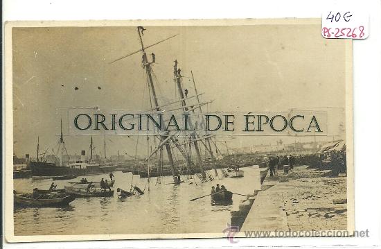 Postkarten: (PS-25268)POSTAL FOTOGRAFICA DE BARCELONA-PUERTO.HUNDIMIENTO DE UN BARCO