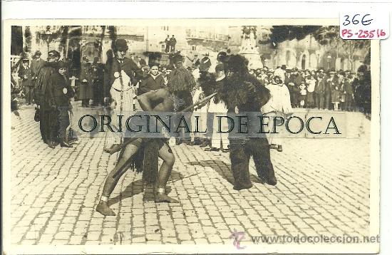 Postkarten: (PS-25516)POSTAL FOTOGRAFICA DE BARCELONA-CARNAVAL A&Ntilde;O 1917