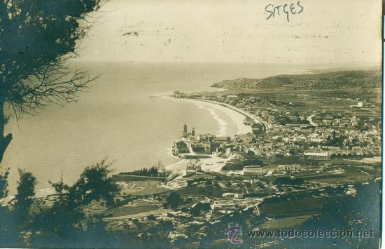 Postales: SITGES. PLAYA DE MODA. PANOR&Aacute;MICA. CIRCULADA EN 1934 - Foto 1