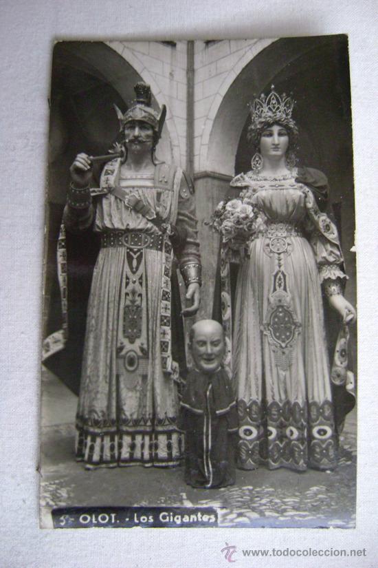Postcards: 5-OLOT.-LOS GIGANTES.FOTOGRAFICA.10376J