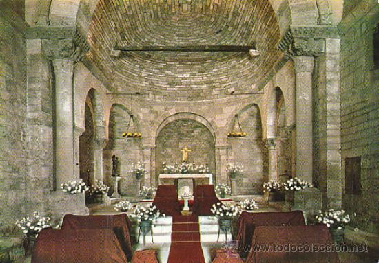 Postales: Ba&ntilde;olas, interior de la iglesia de Porqueras - Foto 1