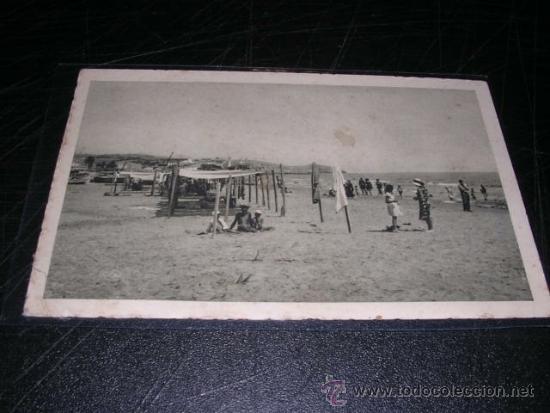 Postales: VILANOVA I GELTRU - XXV LA PLATJA DELS BANYS ,INST. GRAF. OLIVA DE VILANOVA 14X9 CM.