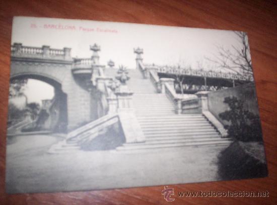 Postales: BARCELONA - PARQUE  - ESCALINATA - Foto 1