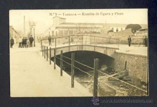 Postales: Postal de TERRASSA: Rambla d' Egara i Pla&ccedil;a. Fotografica antiga