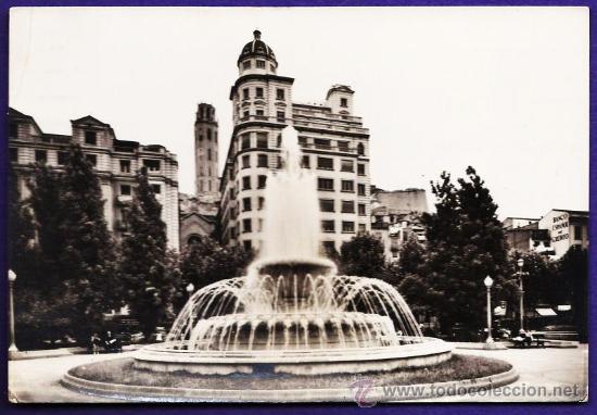 Postales: lerida - plaza del gobierno civil - surtidor - n&ordm; 47 - ed. soberanas - circulada - a&ntilde;os 50
