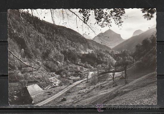 Postales: 312. VALLE DE ARAN. ARTIGA DE LIN CON EL R&Iacute;U JUEU