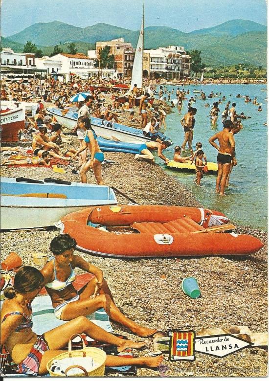 Postales: LLANSA.-COSTA BRAVA.-VISTA PARCIAL PLAYA DEL PUERTO.-EDI.PERGAMINO