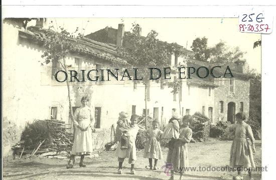 Postcards: (PS-30357)POSTAL FOTOGRAFICA DE ???-ENTRADA AL POBLE.FAMILIA GRIFOL