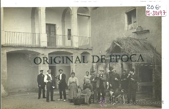 Postcards: (PS-30197)POSTAL FOTOGRAFICA DE ??? -FAMILIA GRIFOL