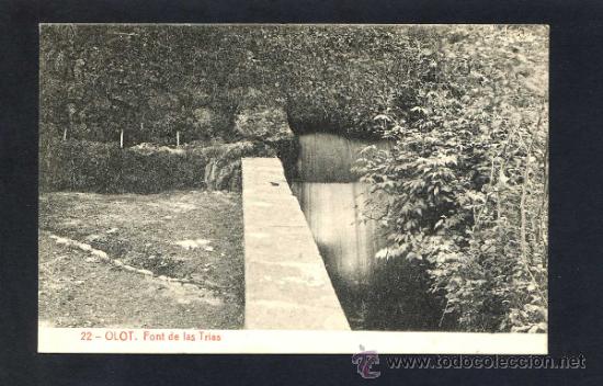 Postales: Olot. *Font de las Trias* Nueva. - Foto 1