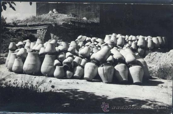 Postales: MIRAVET- TERRA ALTA (TARRAGONA).- UNA ALFARER&Iacute;A-PIEZAS YA TERMINADAS