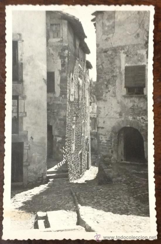 Postcards: BESAL&Uacute;. EL PORTELET. (FOTO E. MOLAS, ed. Esteve). FOTOGR&Aacute;FICA.