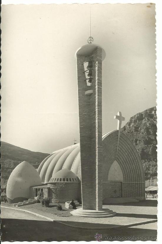 Postales: PONT  DE SUERT.-IGLESIA PARROQUIAL FACHADA PRINCIPAL.-EDICION OFICINA DE TURISMO