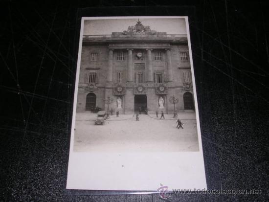 Postales: BARCELONA - EDIFICIO DEL AYUNTAMIENTO, FOTOGRAFICA - Foto 1
