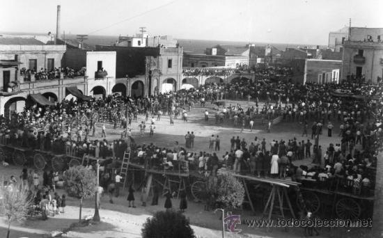 Postales: san carlos de la r&aacute;pita. 102 capea de vaquillas. e figols