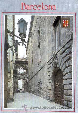 Postales: BARCELONA - Carrer del Bisbe - Foto 1