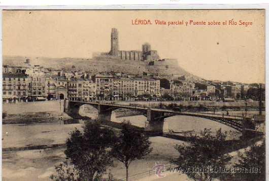 Cartes Postales: L&eacute;rida. Vista parcial y Puente sobre el Rio Segre. Foto Gord&oacute;. Edici&oacute;n Casas. Sin circular.