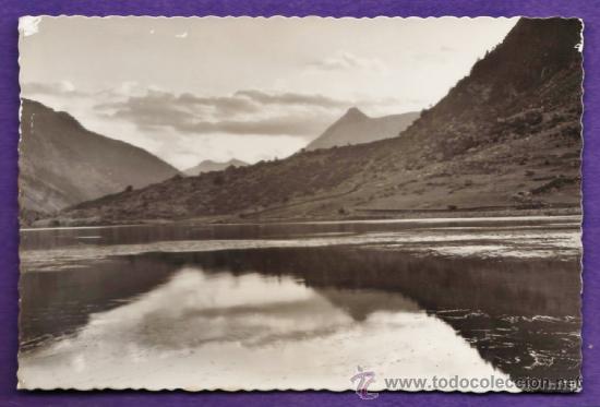 Postales: lago llebreta - valle de bhoi /bohi - en crepusculo - lerida -n&ordm; 219 - ed. oficina turismo - a&ntilde;os 50