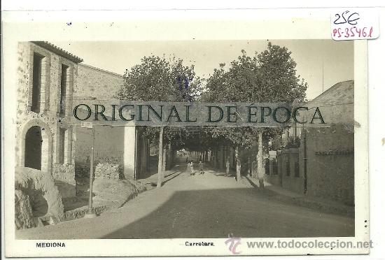 Postcards: (PS-35461)POSTAL FOTOGRAFICA DE MEDIONA-CARRETERA