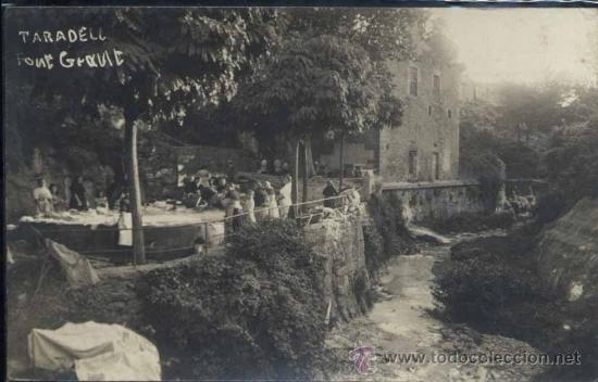 Postales: TARADELL (BARCELONA).- FONT GRAVIT - Foto 1
