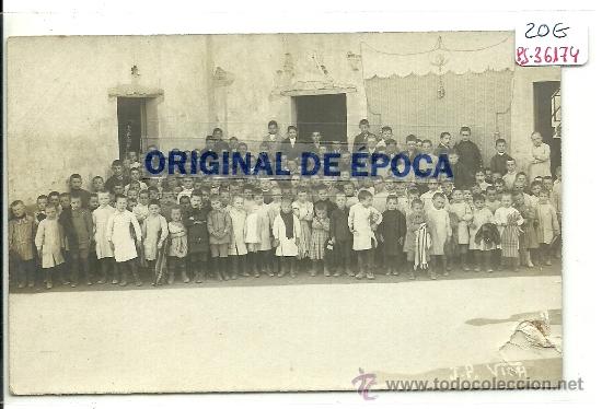 Postcards: (PS-36174)POSTAL FOTOGRAFICA DE VICH-COLEGIALES