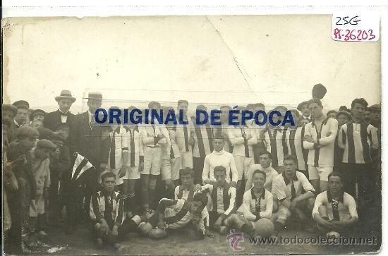 Postkarten: (PS-36203)POSTAL FOTOGRAFICA DE VICH-EQUIPO DE FOOT-BALL
