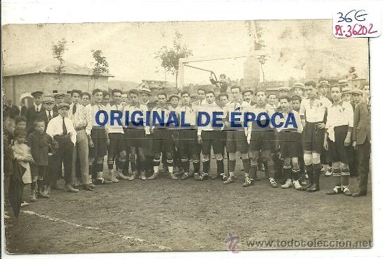 Postkarten: (PS-36203)POSTAL FOTOGRAFICA DE VICH-EQUIPO DE FOOT-BALL,ATLETIC C.A.D.FOT.PALMAROLA 1922