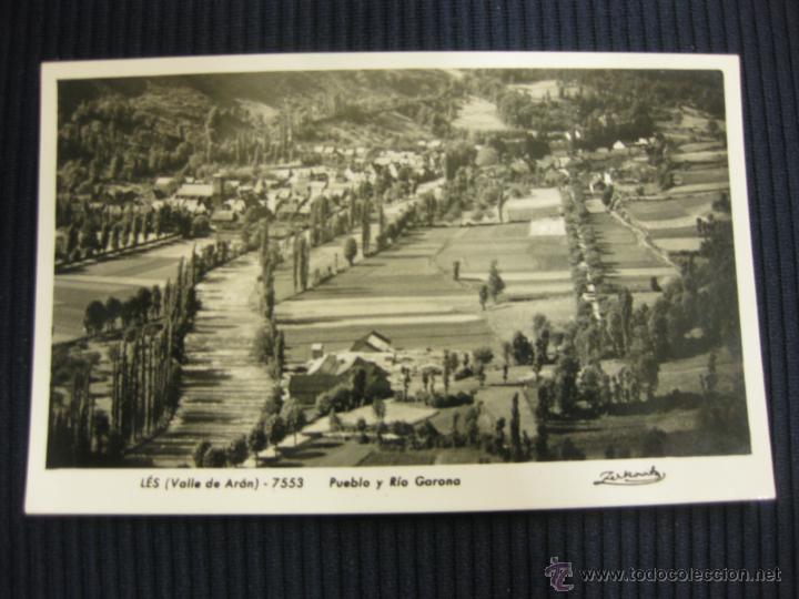 Postales: L&Eacute;S- VALLE DE AR&Aacute;N. PUEBLO Y RIO GARONA. FOT. ZERKOWITZ..