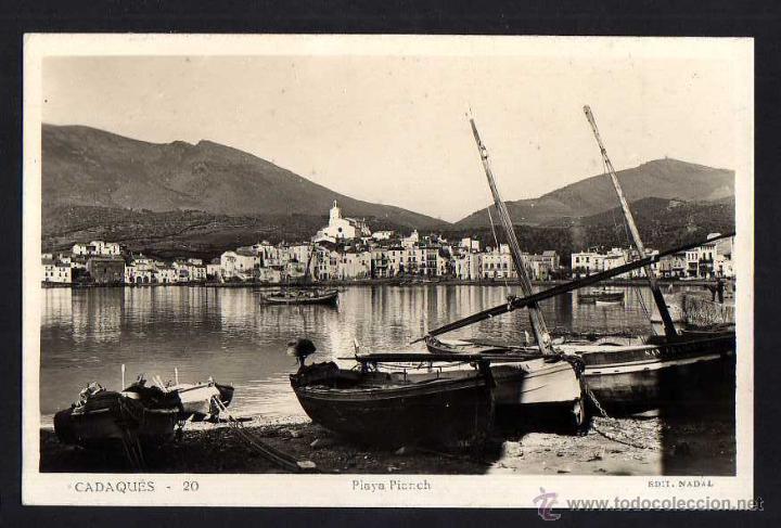 Postales: Cadaqu&eacute;s. Playa. Edit. Nadal. - Foto 1