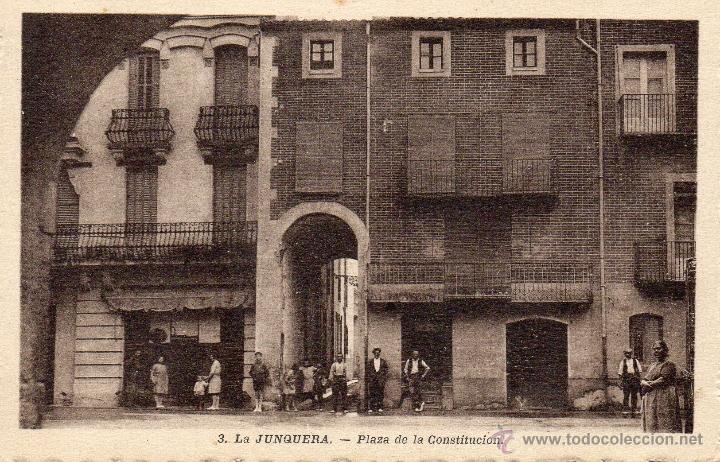 Postales: la junquera. 3 plaza de la constituci&oacute;n - Foto 1
