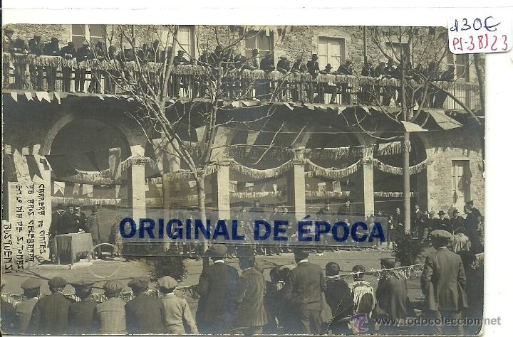 Postkarten: (PS-38123)POSTAL FOTOGRAFICA STA.MARIA DE COLLELL-CARRERA DE CINTES,CELEBRADA EL DIA DE ST.TOMAS BUS