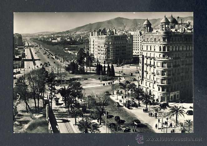Postkarten: Postal de BARCELONA: Pla&ccedil;a de Calvo Sotelo (Campa&ntilde;&agrave; Serie I num. 33)