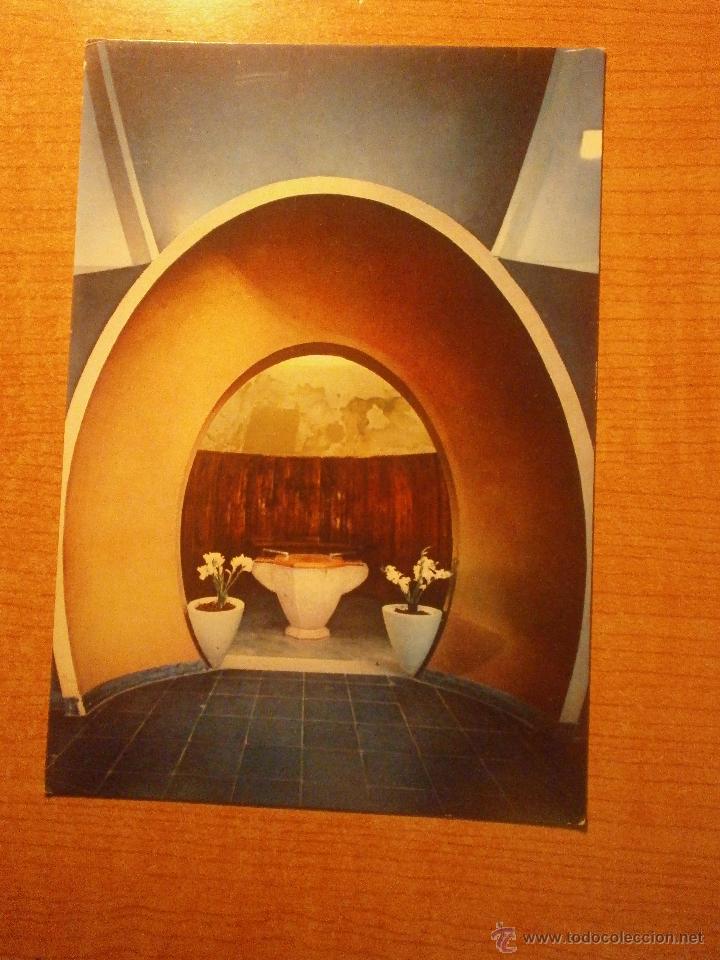 Postales: TARJETA POSTAL PIRINEOS CENTRALES PONT DE SUERT IGLESIA PARROQUIAL PILA BAUTISMAL SIN CIRCULAR