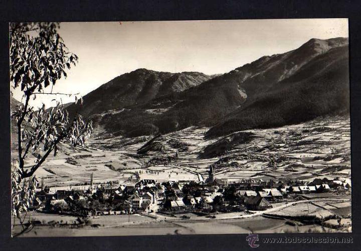 Postales: Valle de Aran. Viella y Betr&eacute;n al Fondo. Circulada.