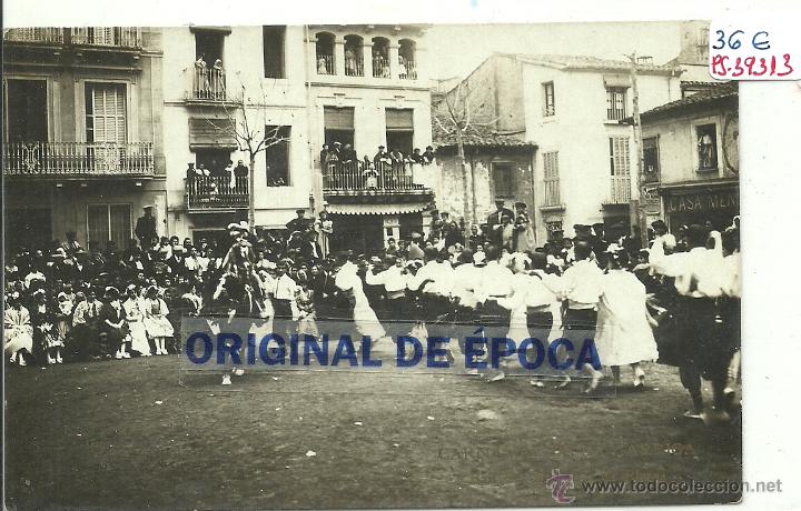Postkarten: (PS-39313)POSTAL FOTOGRAFICA DE LA GARRIGA-CARNAVAL.BALL DE GITANAS A LA PLASSA