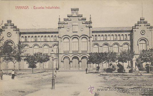 Postkarten: Tarrasa, escuelas industriales, circulada (ver dorso)